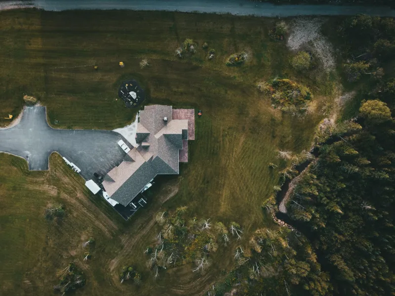 One Place, Deeply Known: The Ultra-Wealthy Retreat from Portfolio Thinking